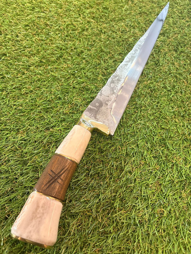 Faca Premium para Churrasco Língua de chimango PG17