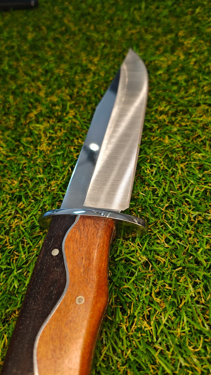Faca SA37