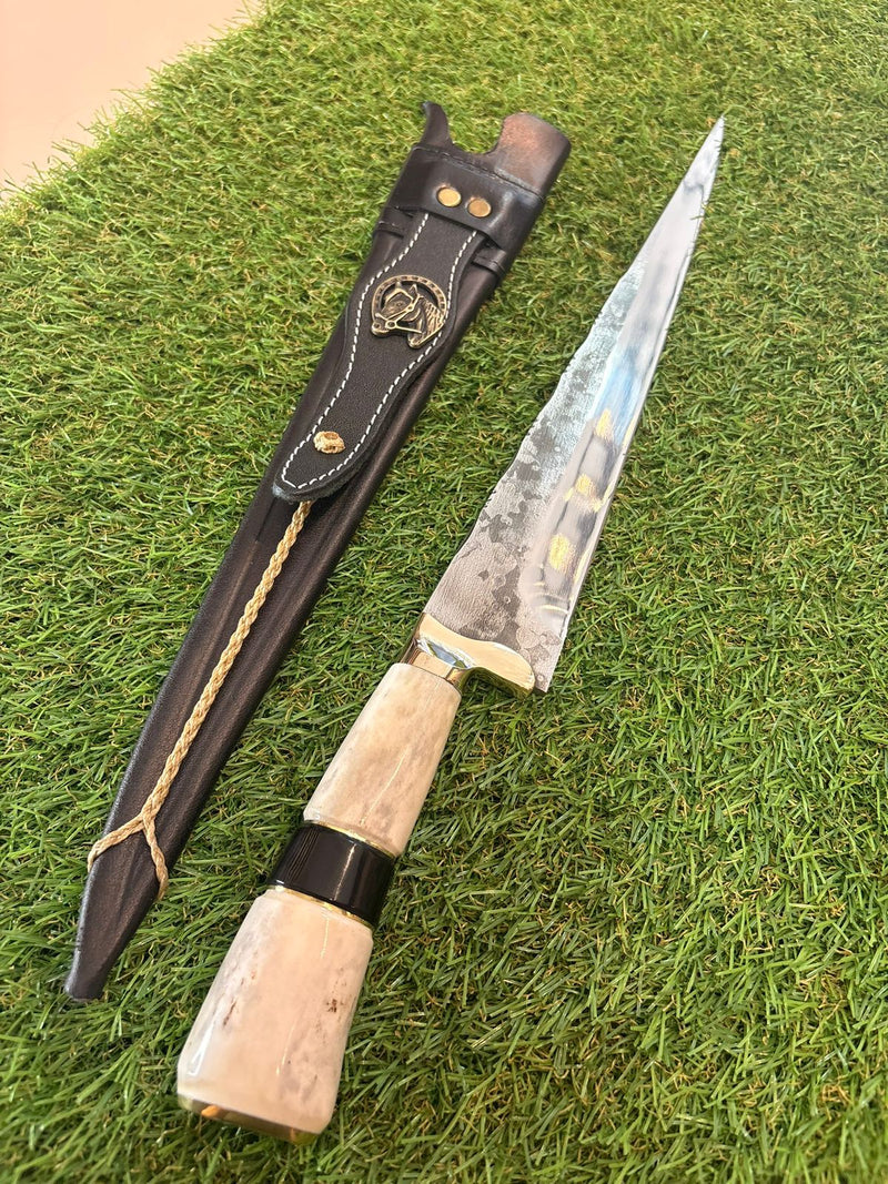 Faca Premium para Churrasco Língua de chimango PG14